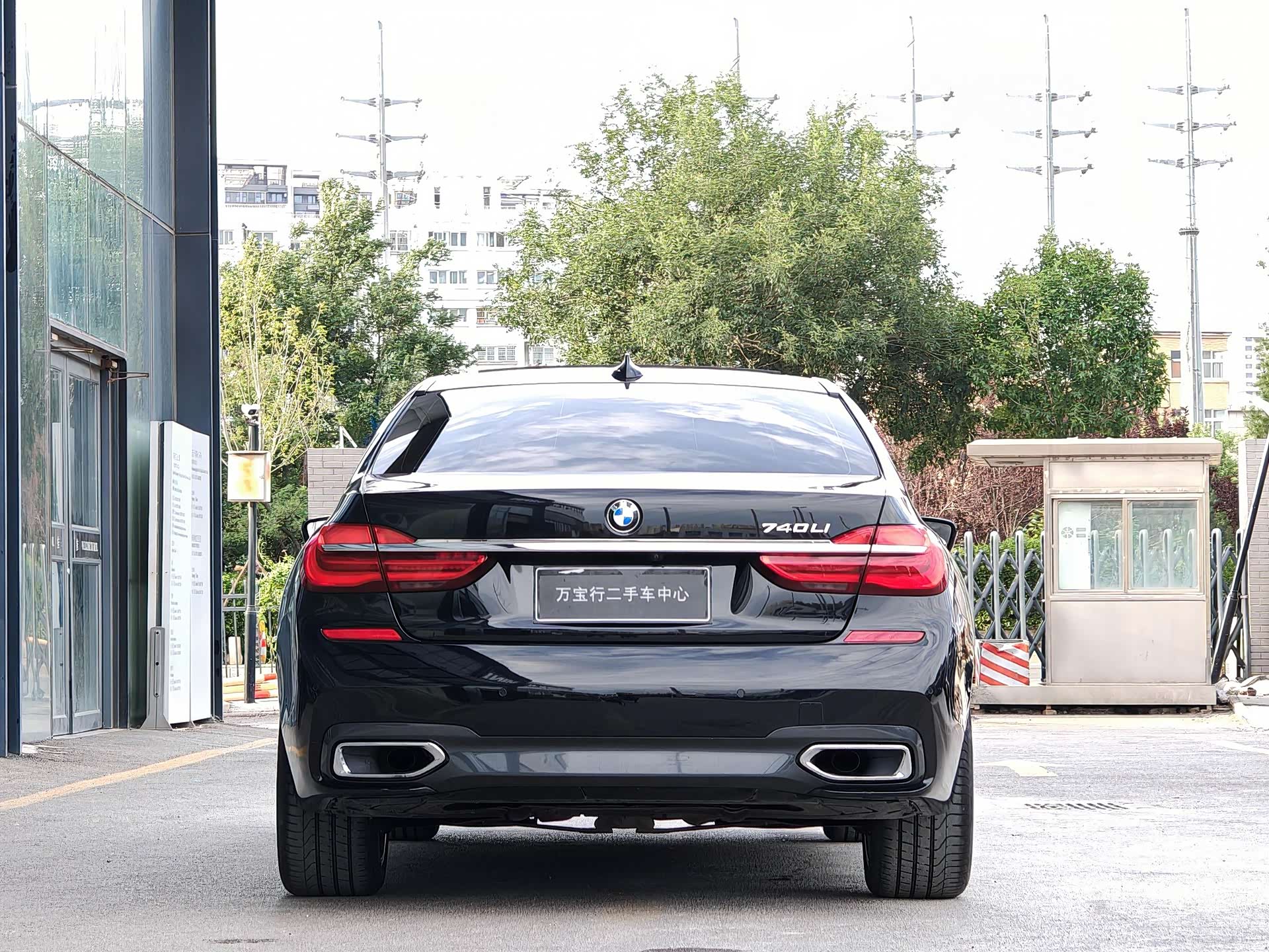 BMW 7 Series, 2018 все фото