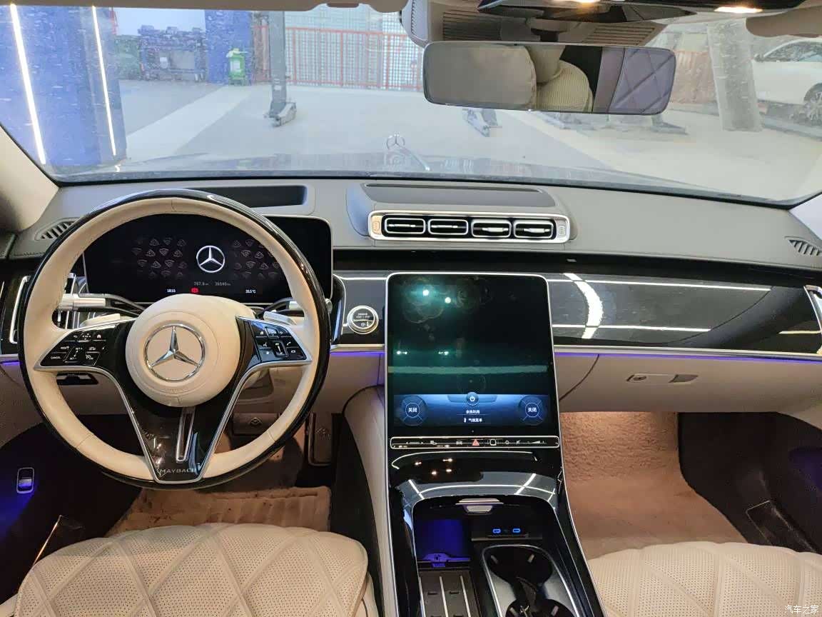 Maybach S-Class, 2023 7