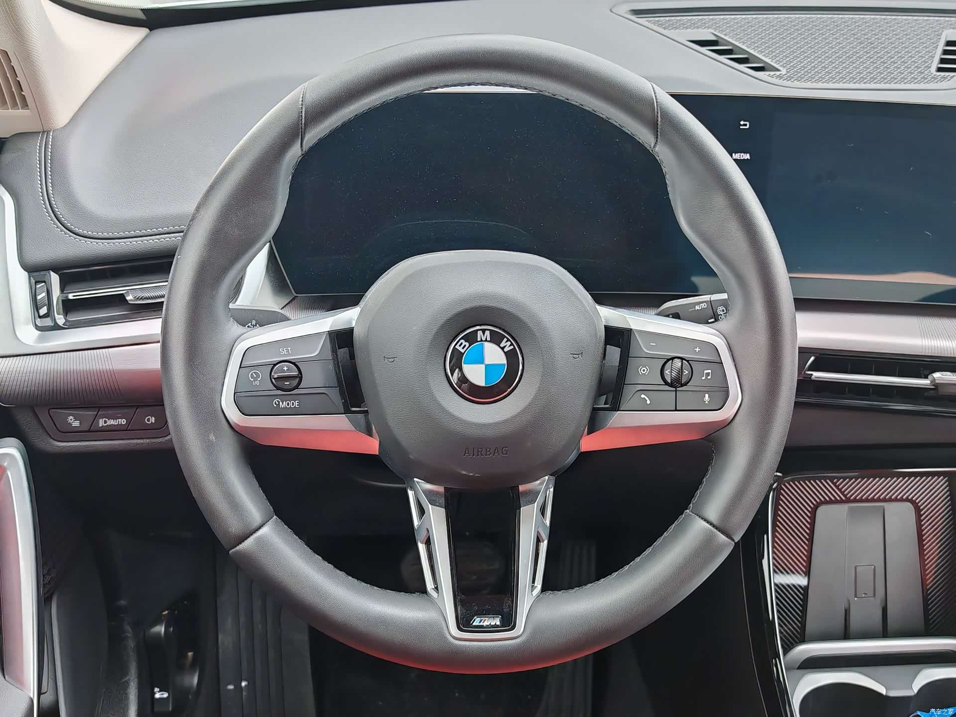 BMW X1, 2025 23
