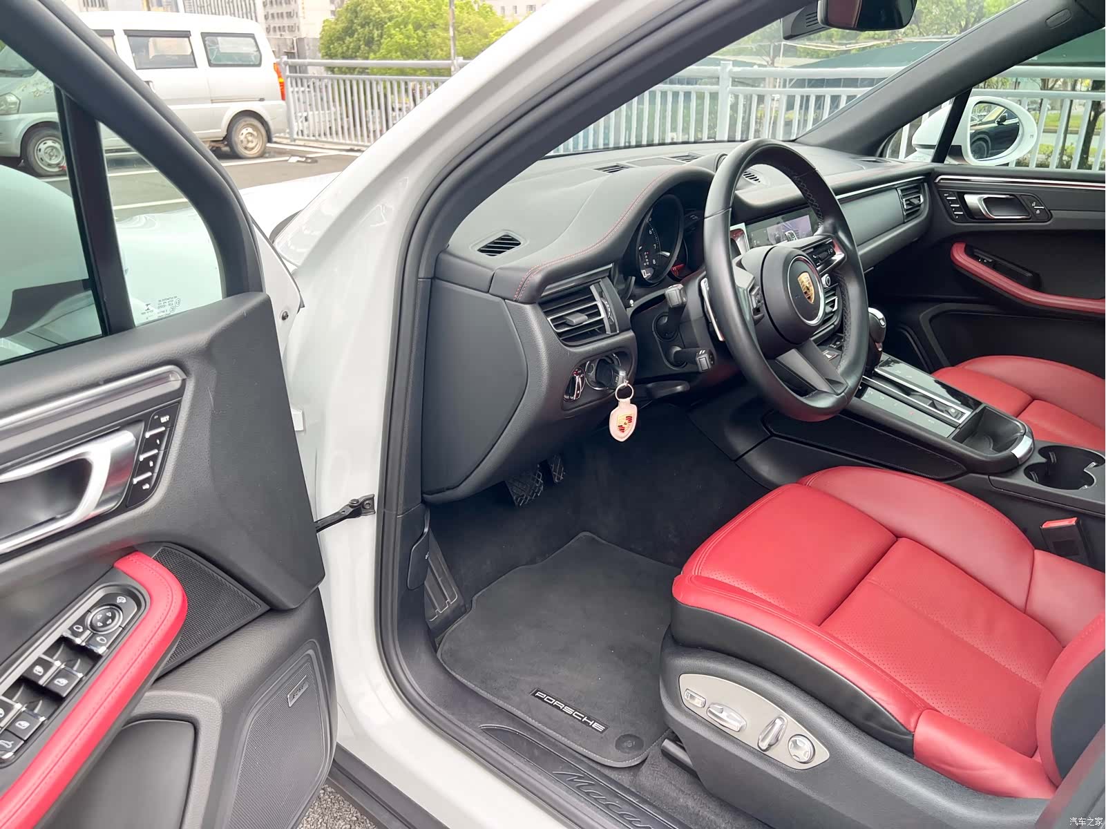 Porsche Macan, 2023 9