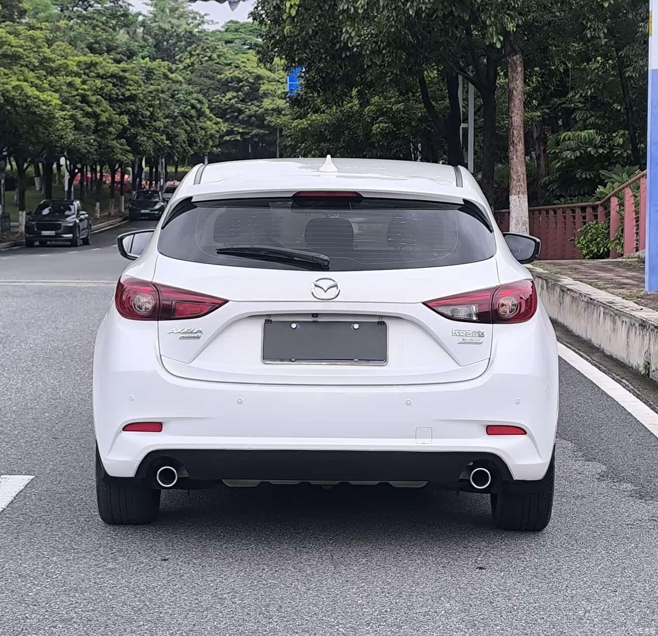Mazda Mazda3, 2018 все фото