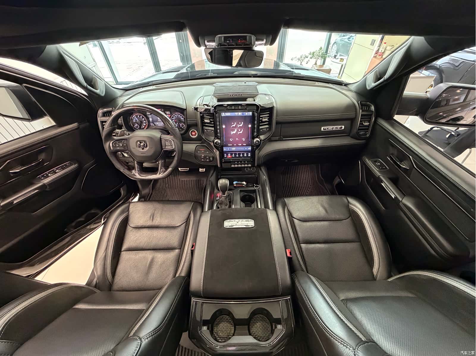 RAM Trucks, 2023 16