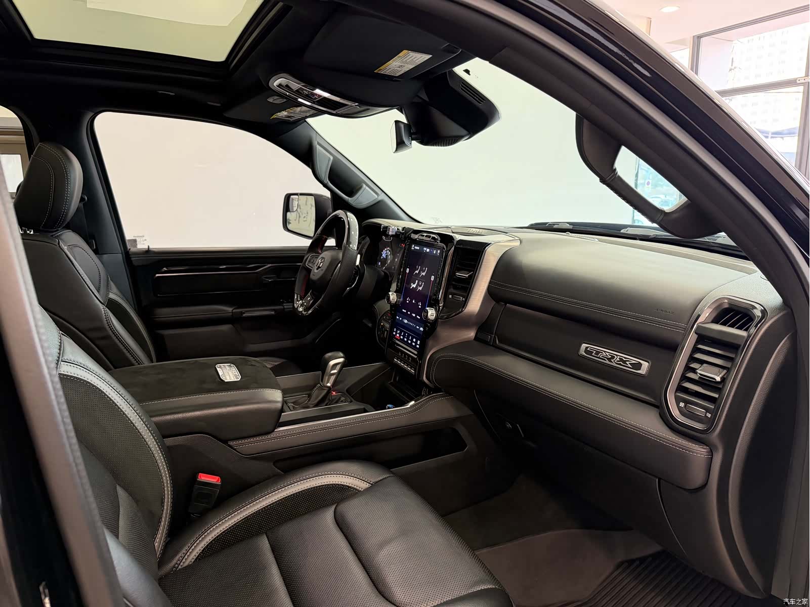 RAM Trucks, 2023 10