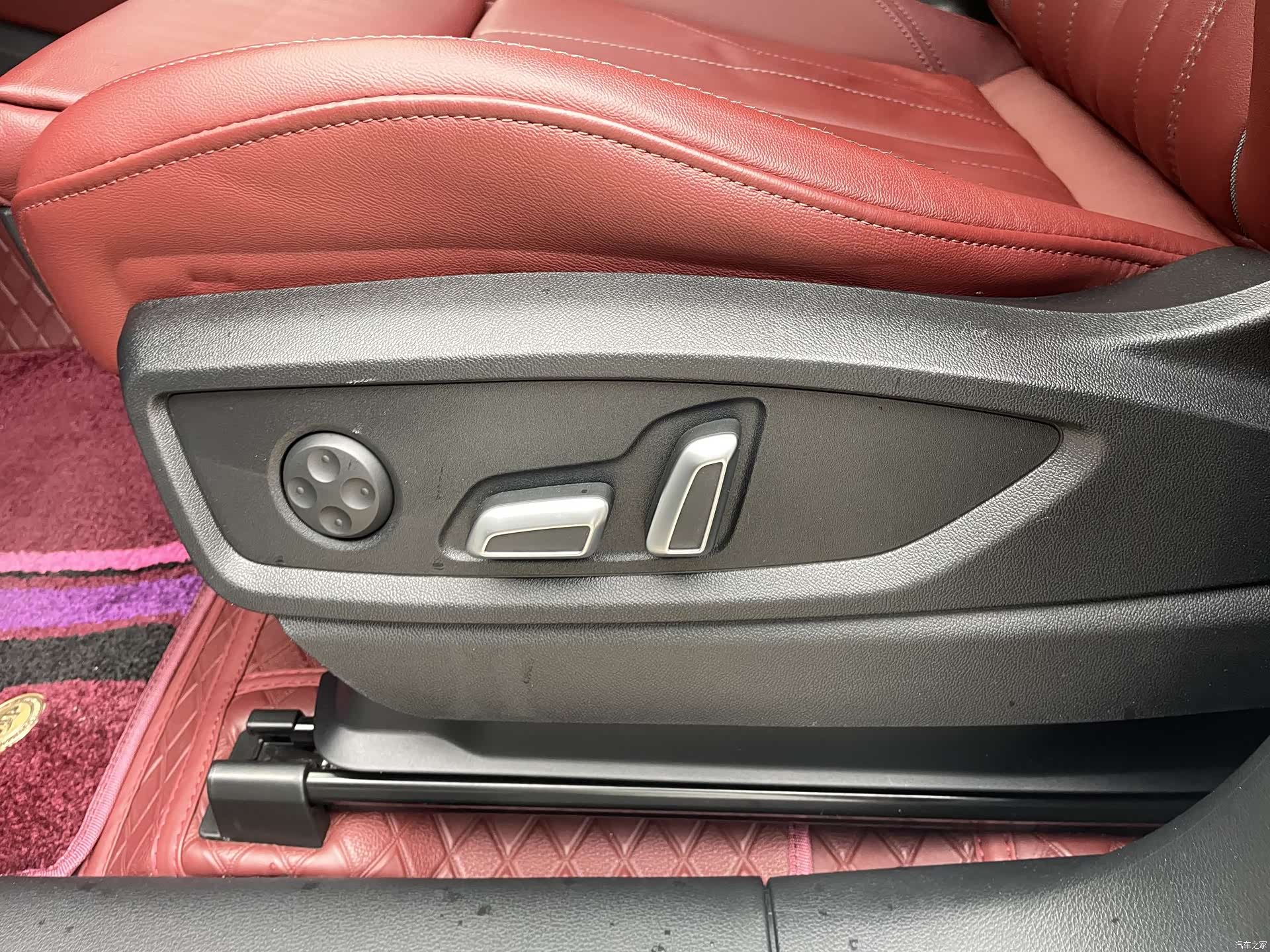 Audi Q5L, 2024 10
