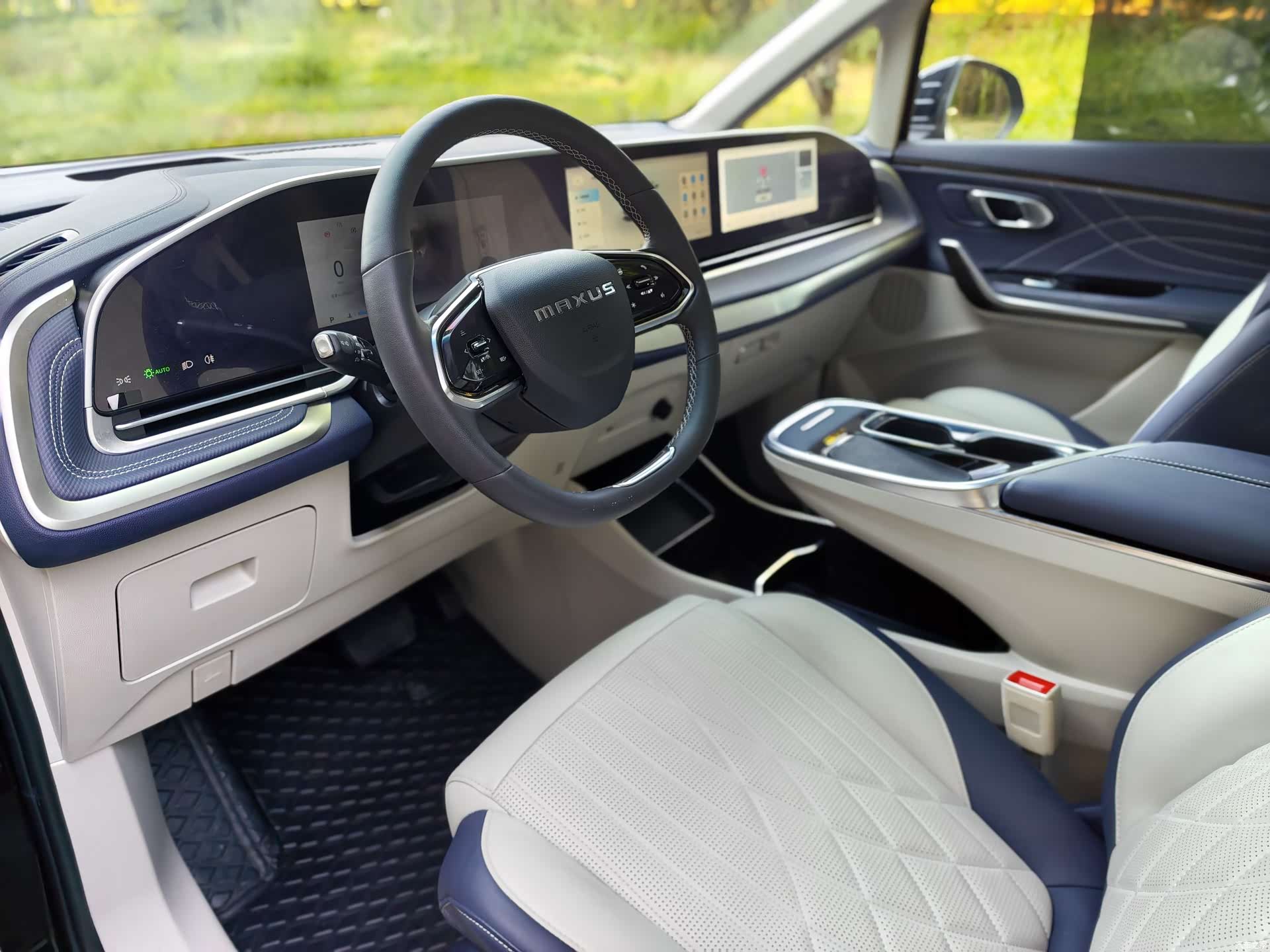 Maxus G90, 2023 6