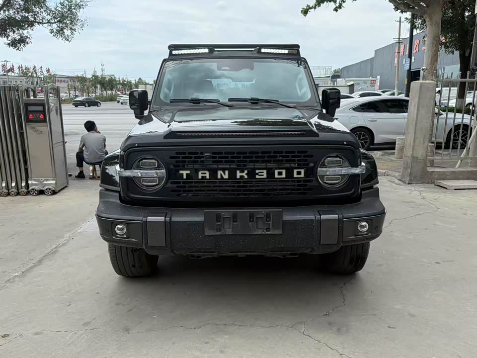 Tank 300 Tank 300