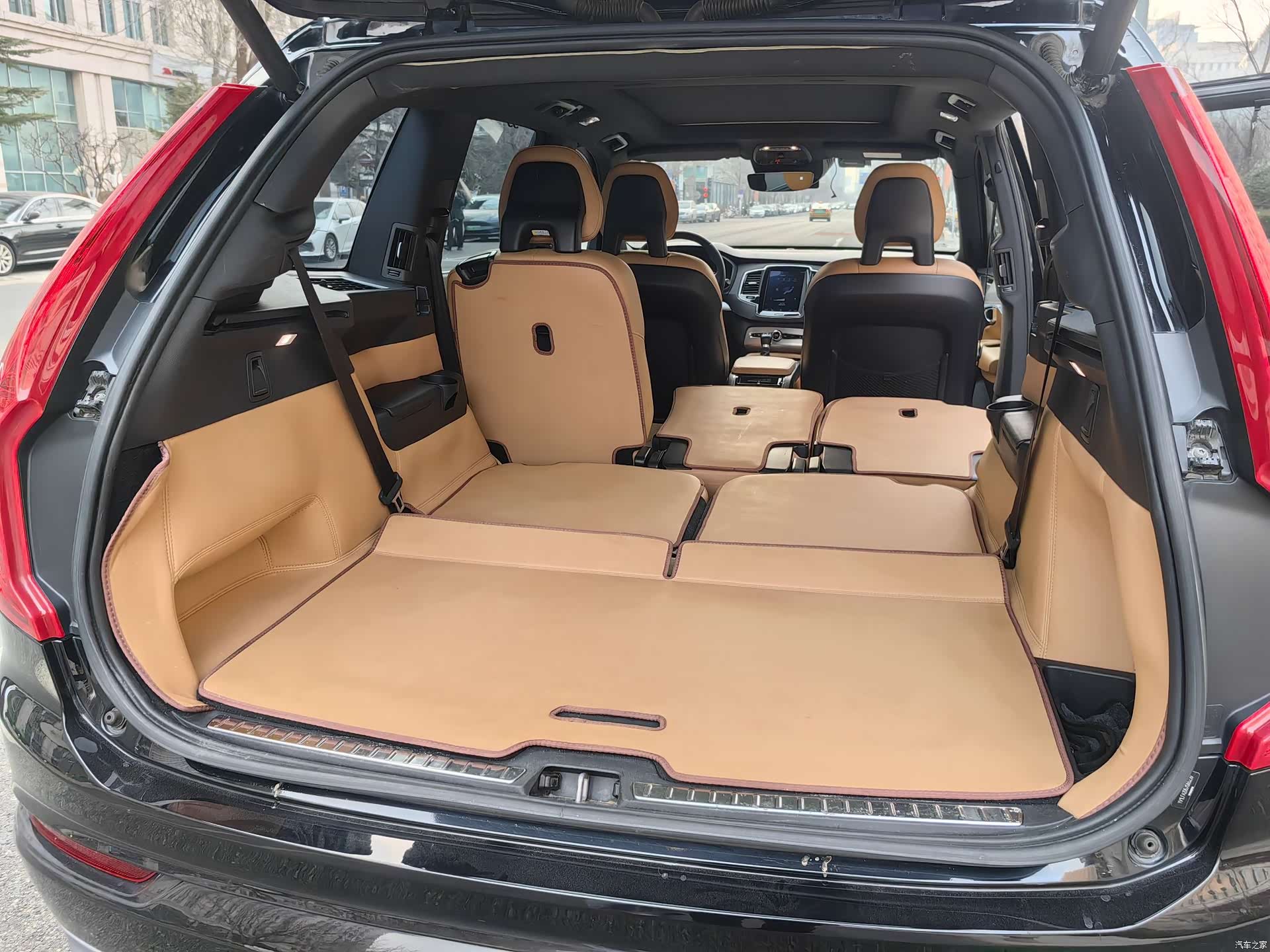 Volvo XC90, 2018 11