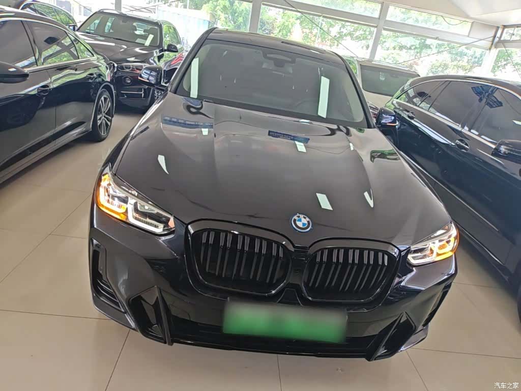 BMW iX3, 2024 3