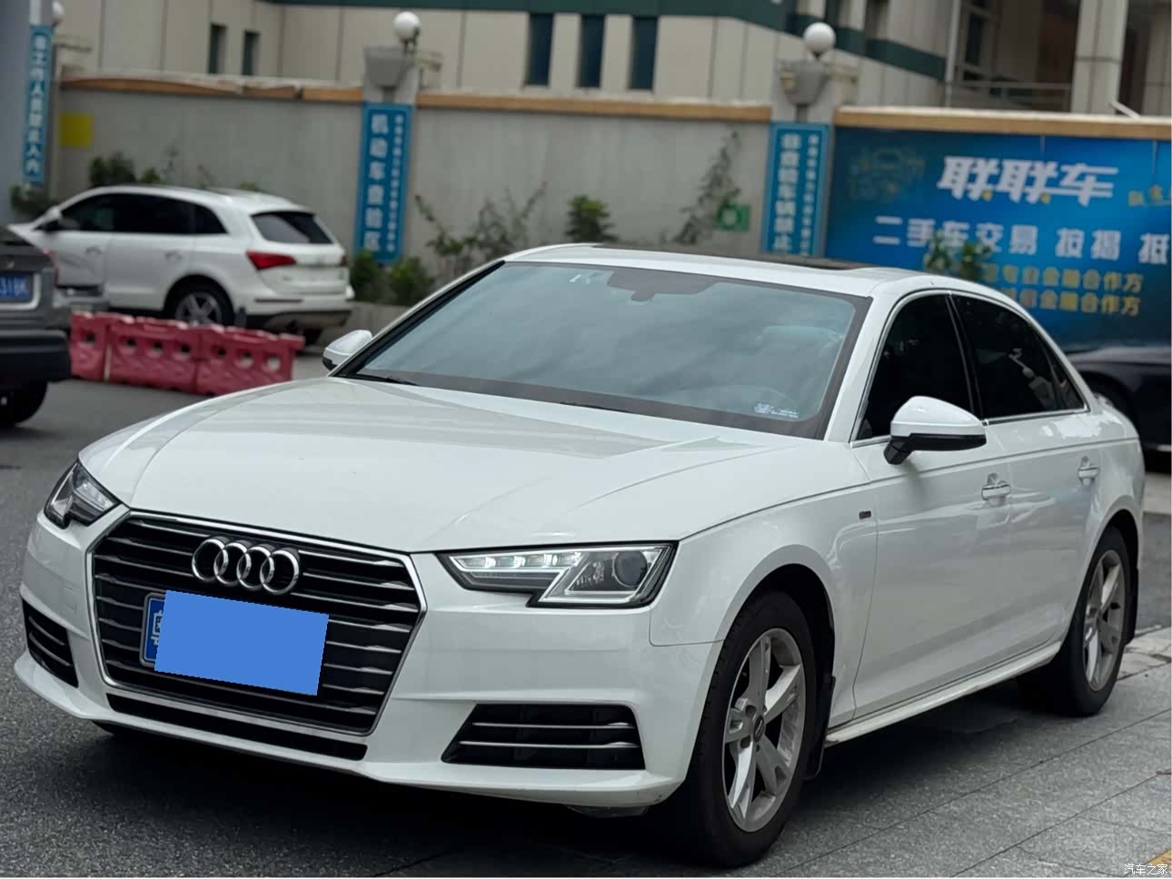 Audi A4L, 2019 1