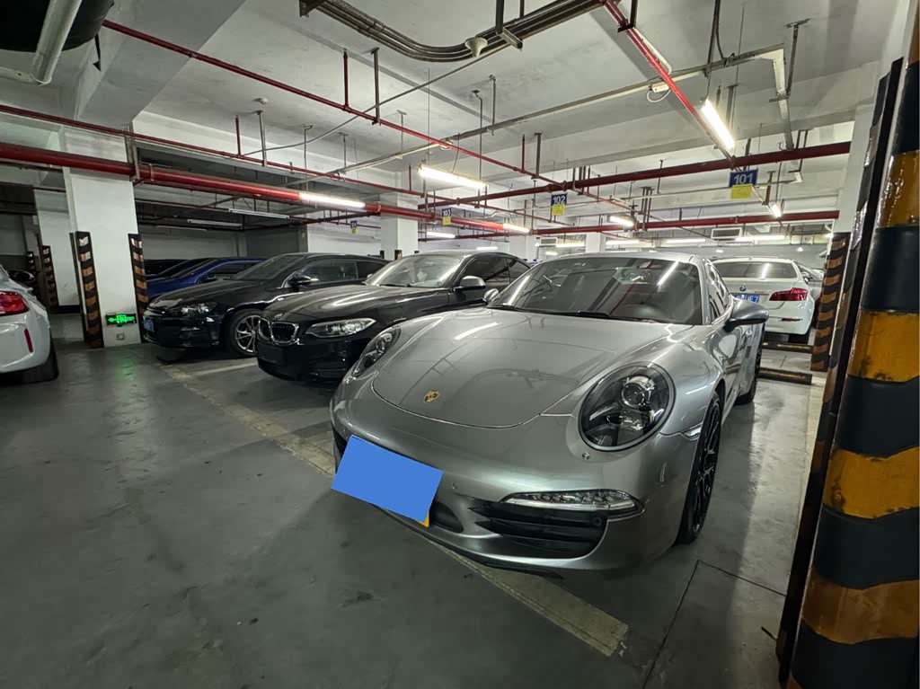 Porsche 911