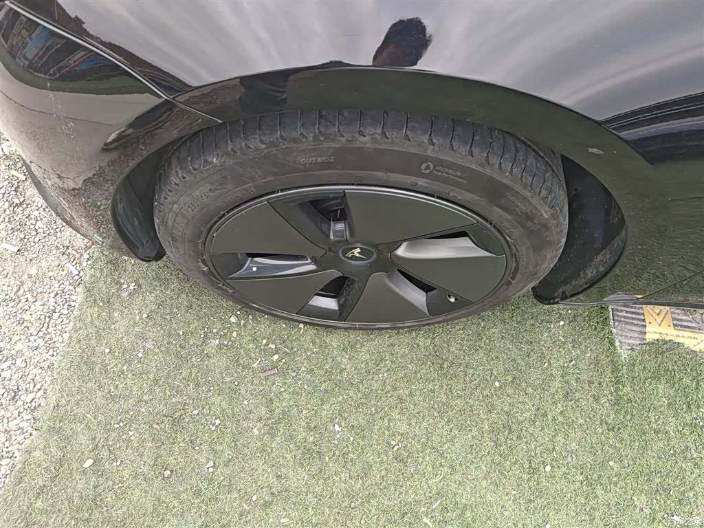 Tesla Model 3, 2023 25