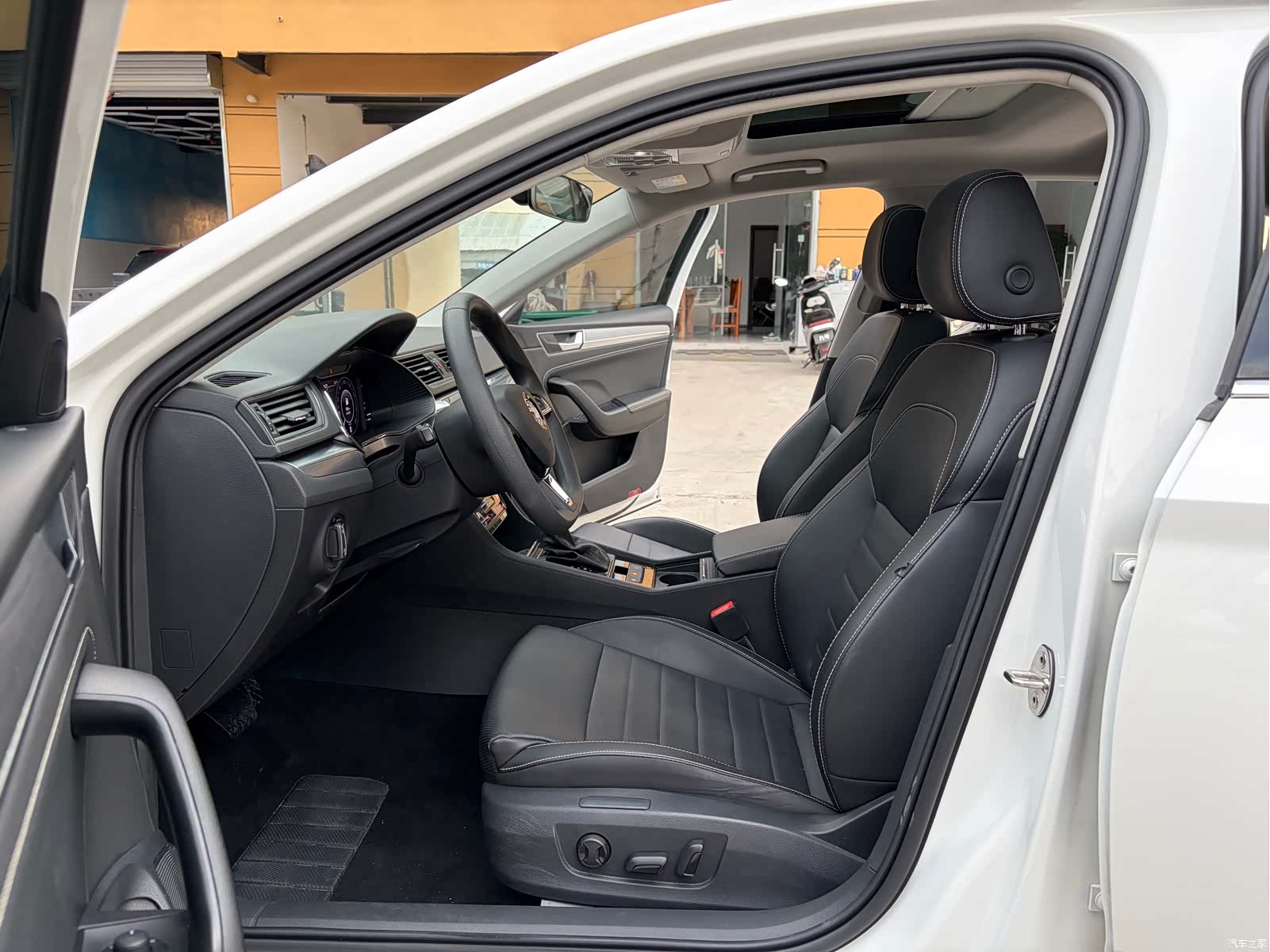 Skoda Superb, 2021 все фото