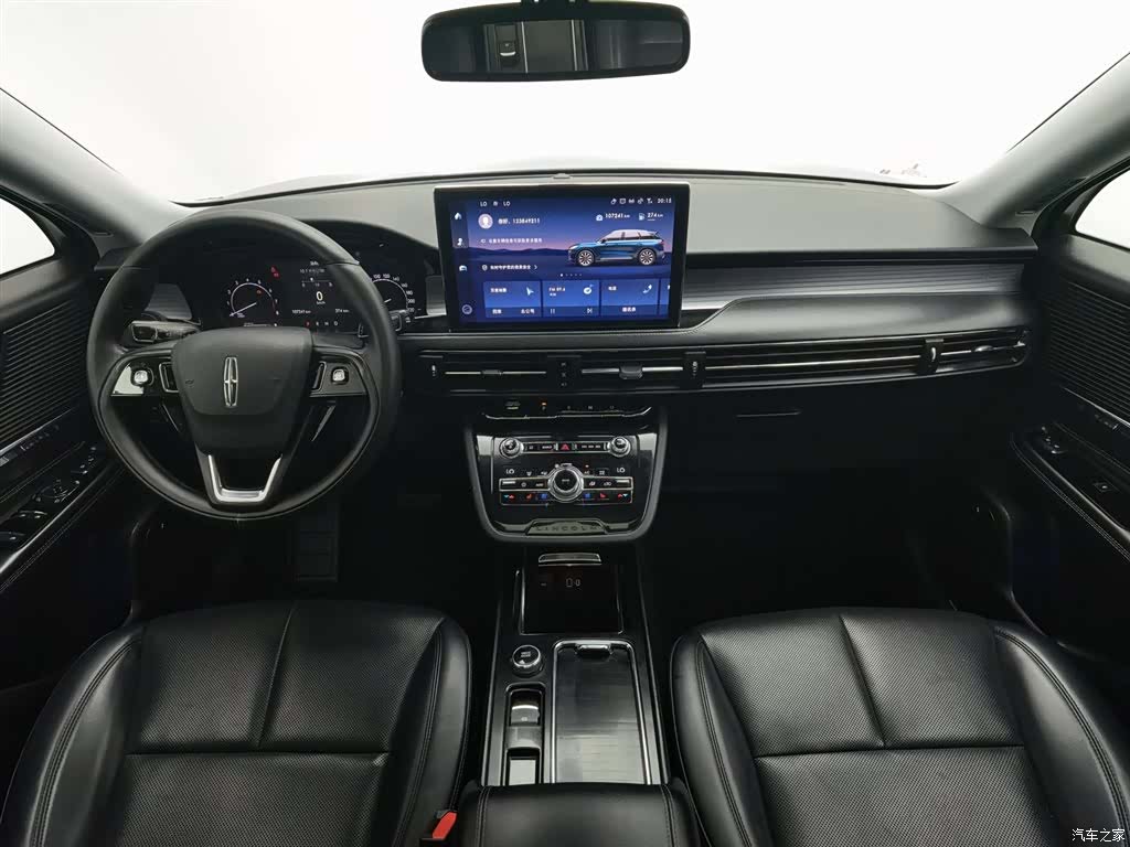 Lincoln Corsair, 2020 все фото