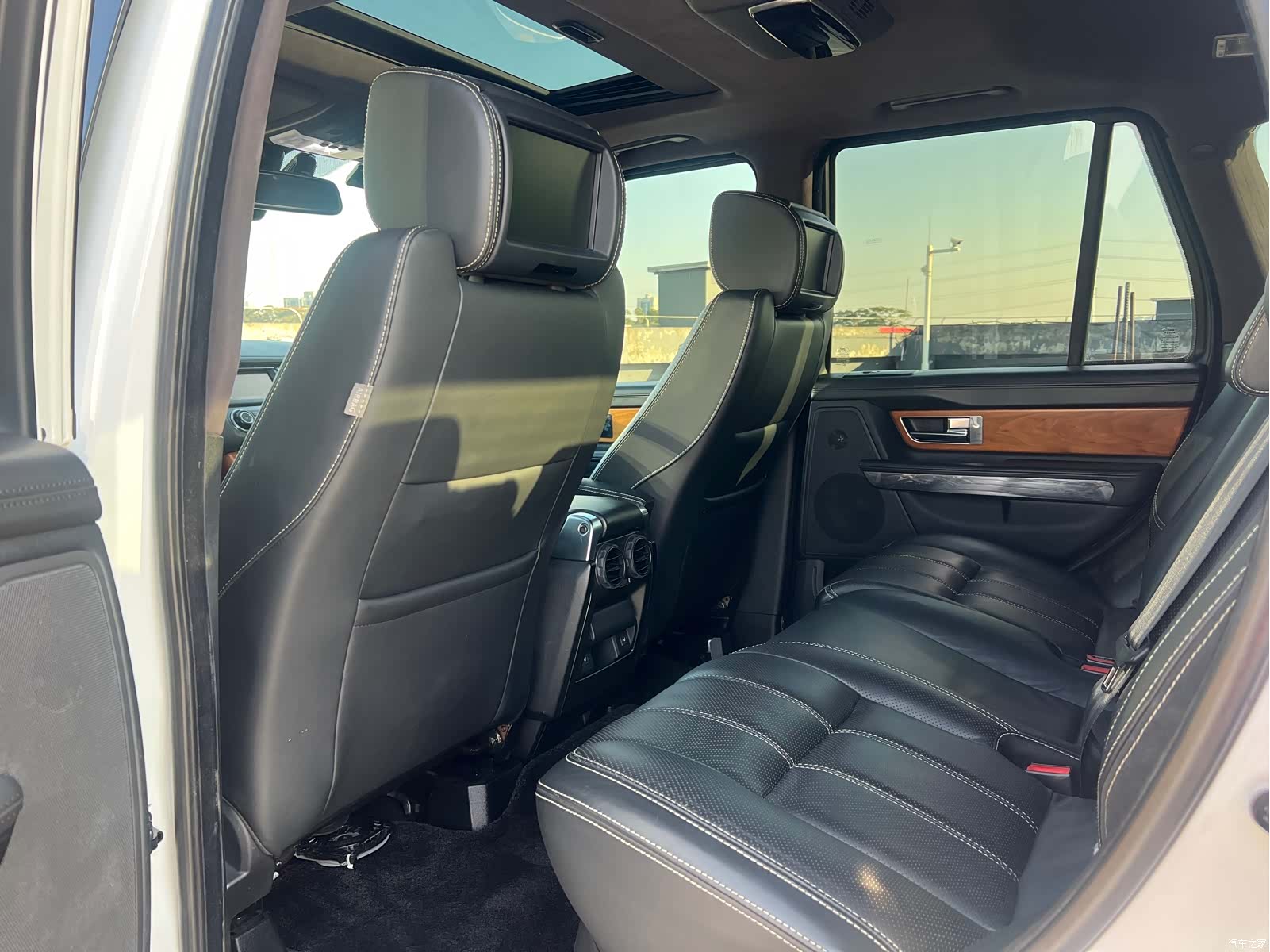 Land Rover Range Rover, 2012 12