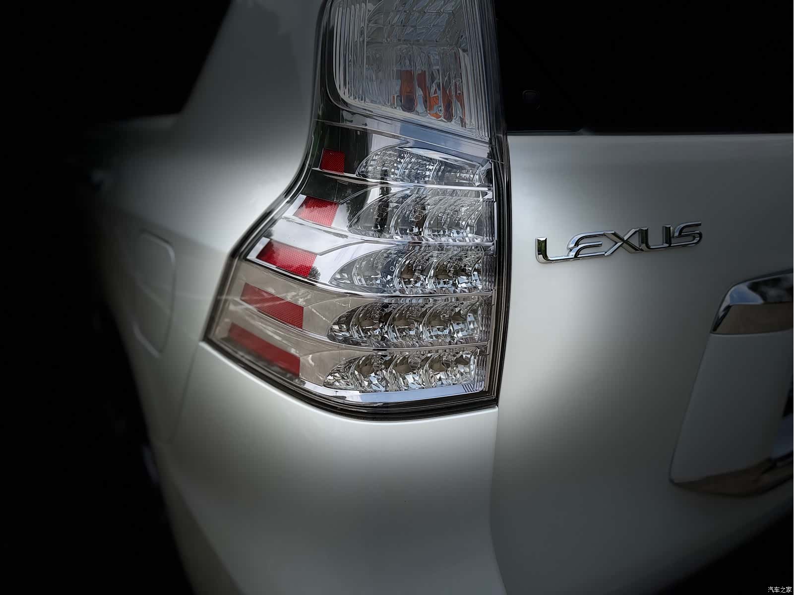 Lexus GX, 2014 13