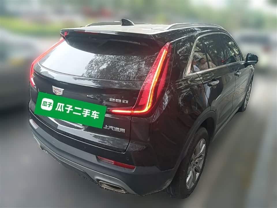 Cadillac XT4