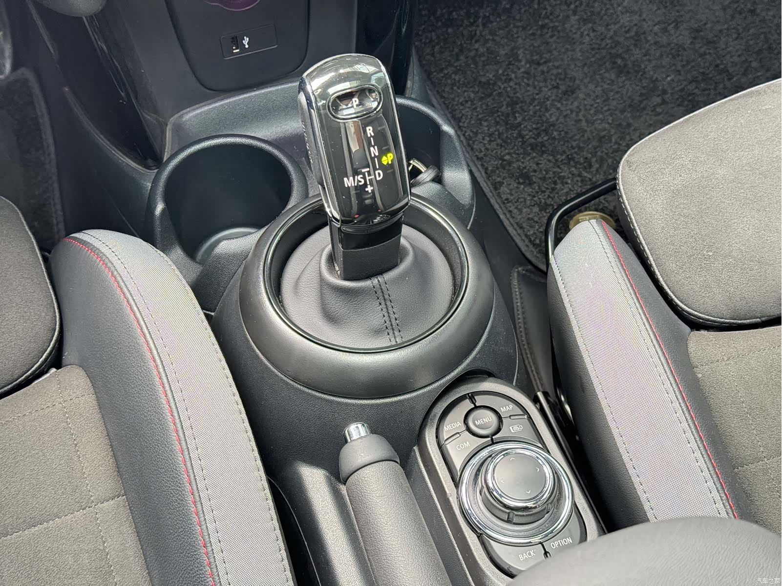 Mini Cooper, 2023 13