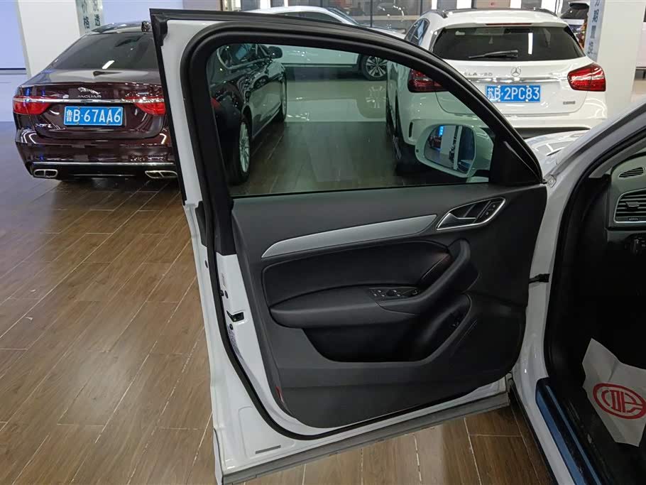 Audi Q3 Audi Q3