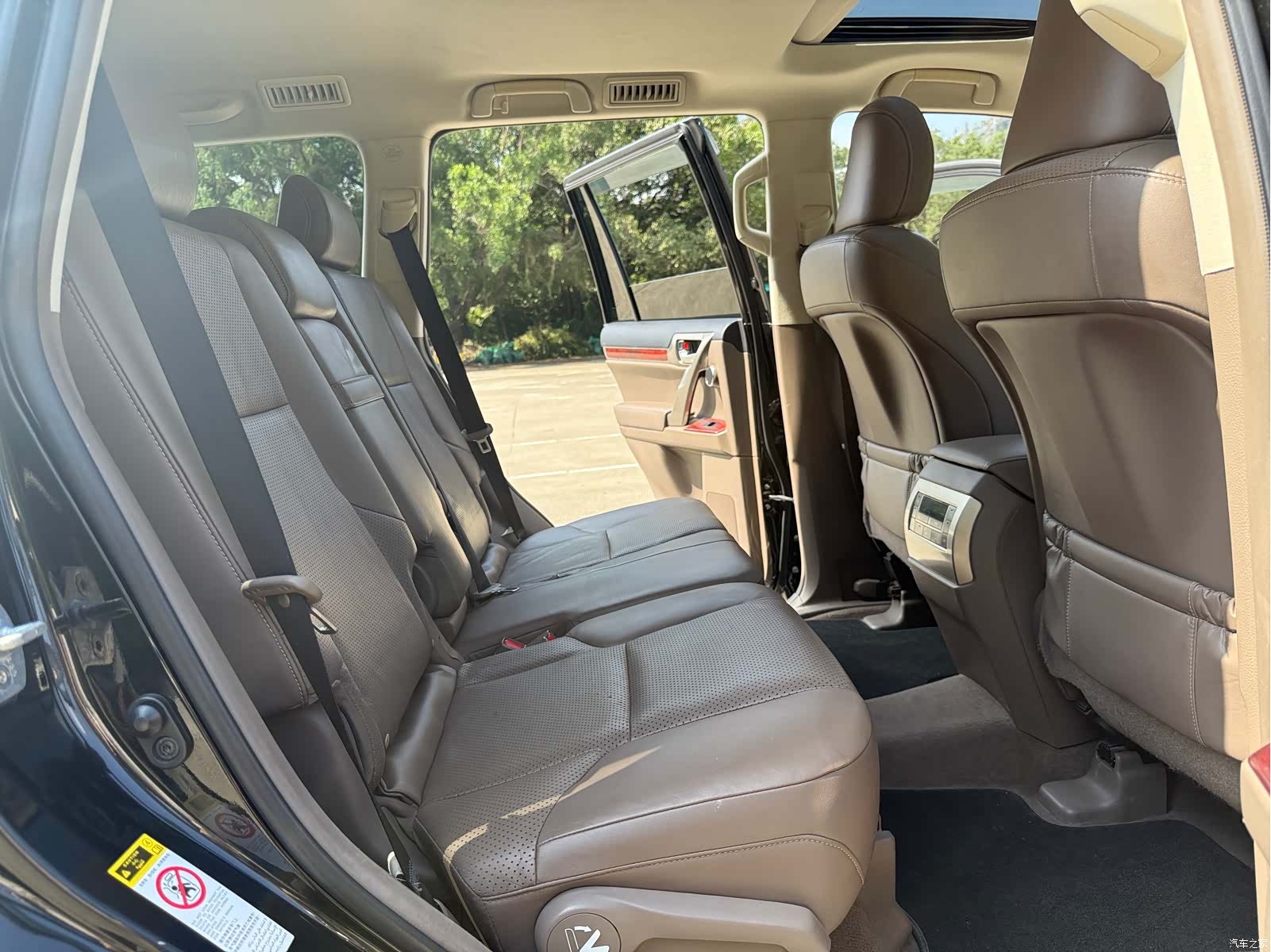 Lexus GX, 2012 8