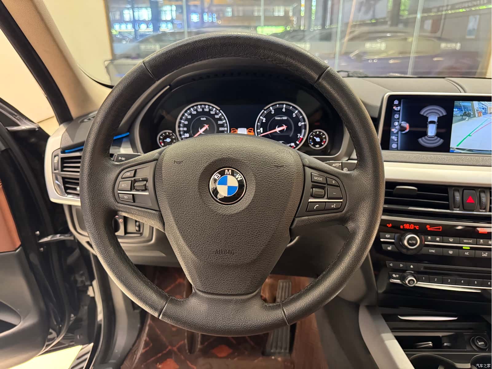 BMW X5, 2018 9