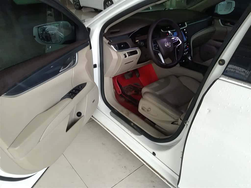 Cadillac XTS, 2014 16