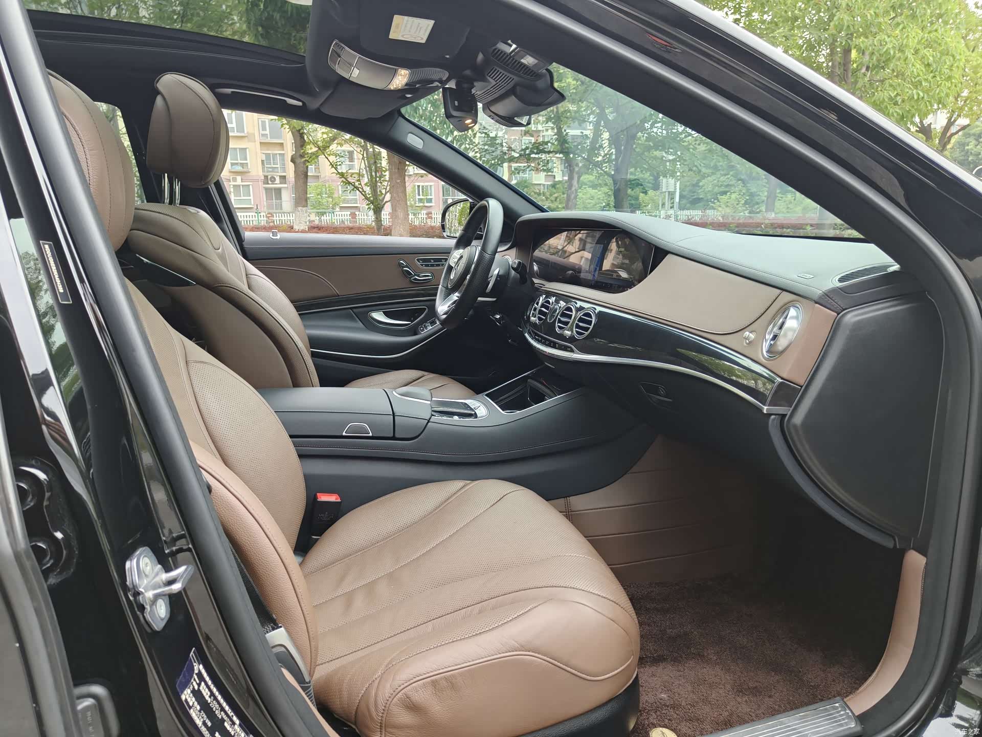 Mercedes-Benz S-Class, 2019 8