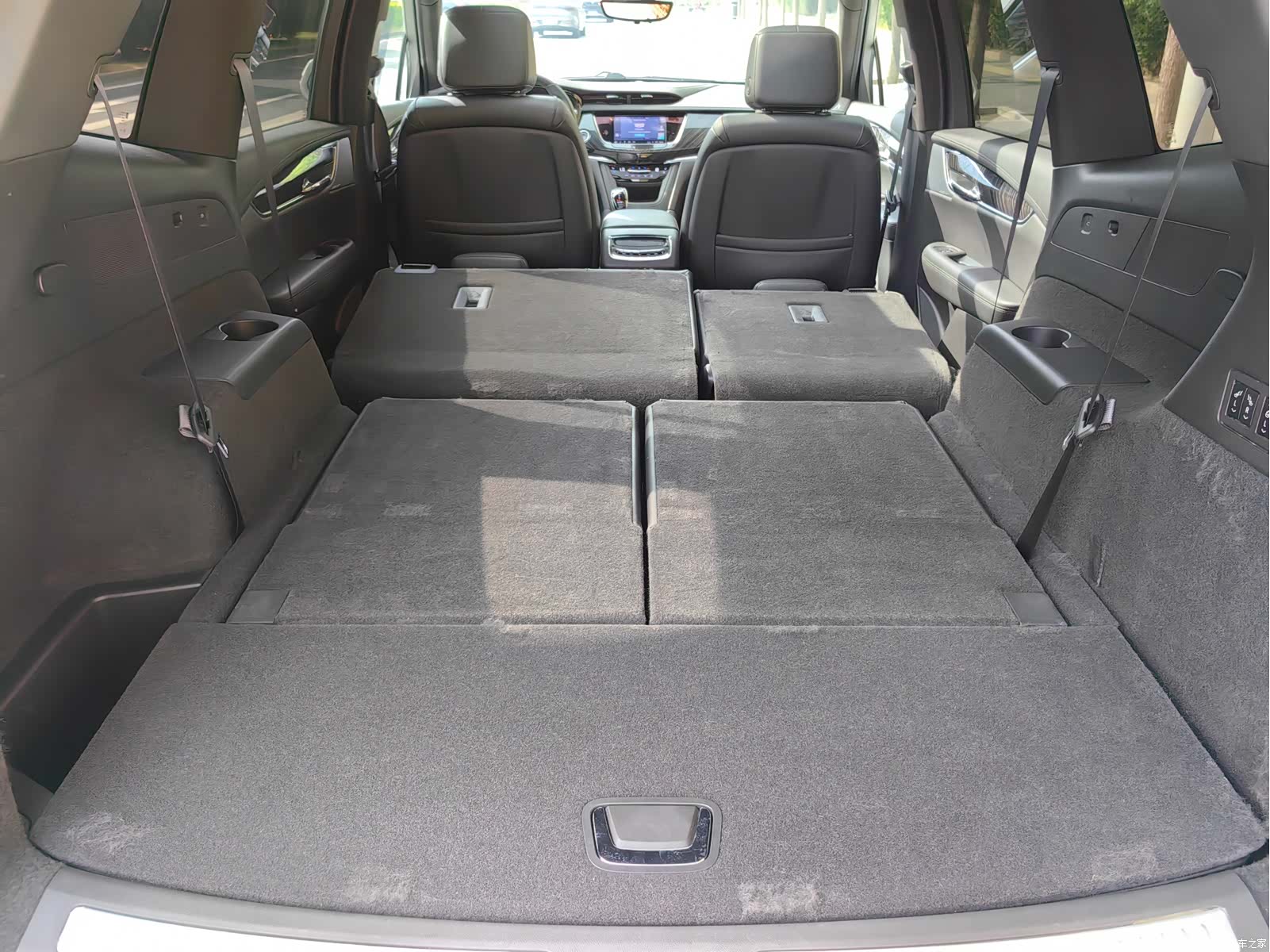 Cadillac XT6, 2022 25