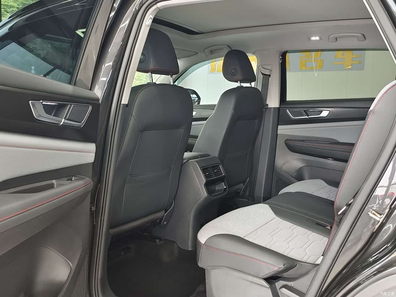 Volkswagen Teramont X, 2022 7