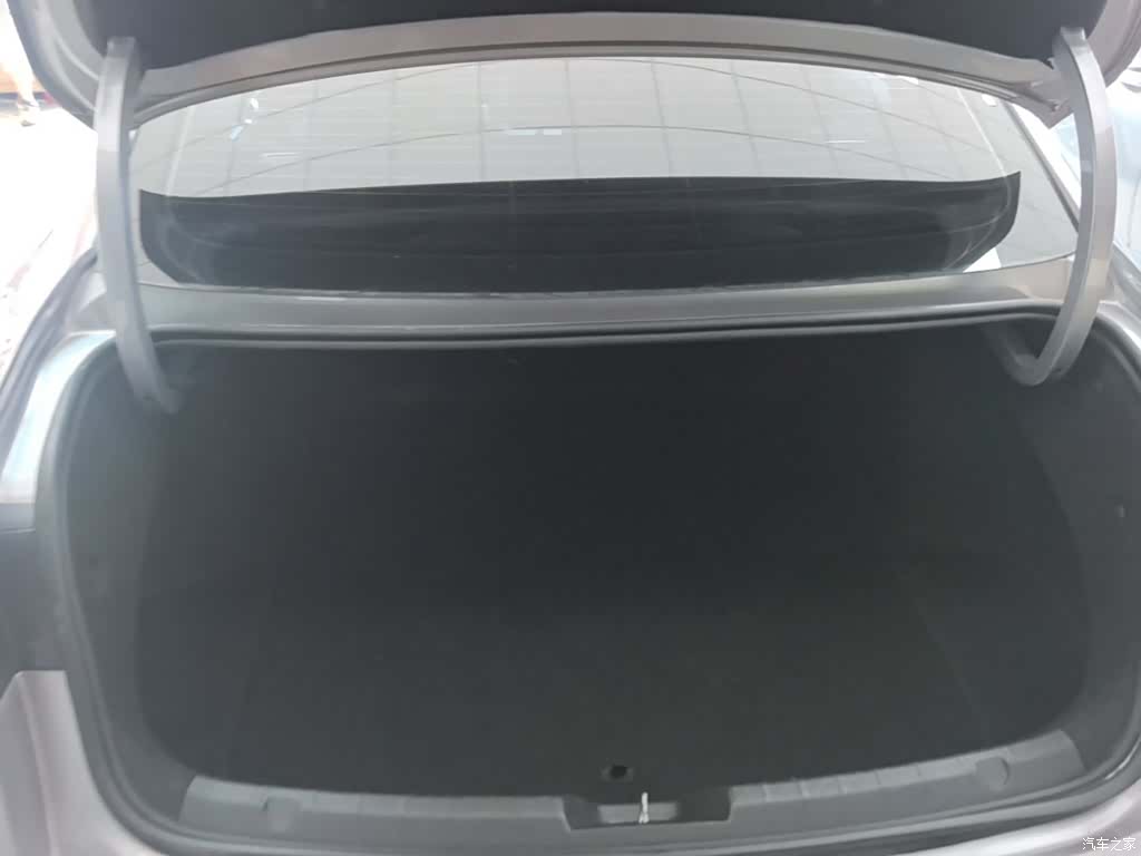 Geely Preface, 2022 19