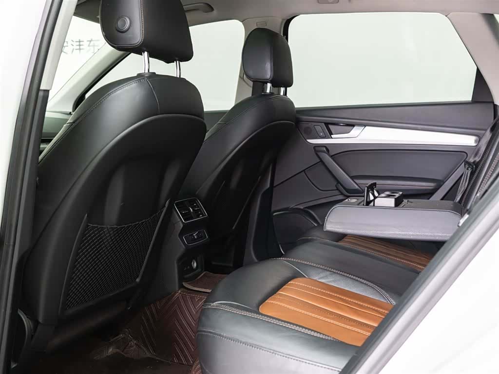 Audi Q5L, 2020 7