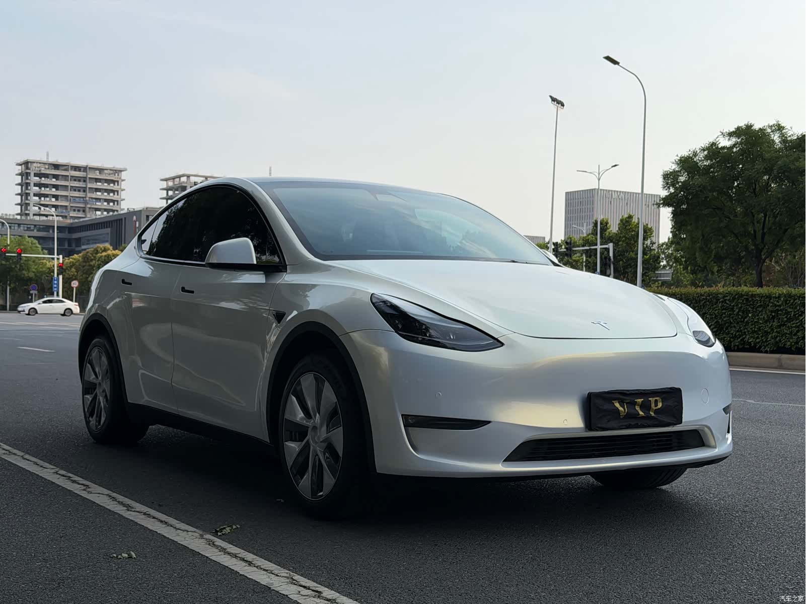 Tesla Model Y, 2023 3