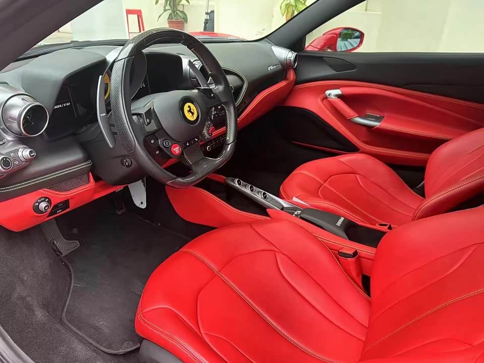 Ferrari F8 Ferrari F8