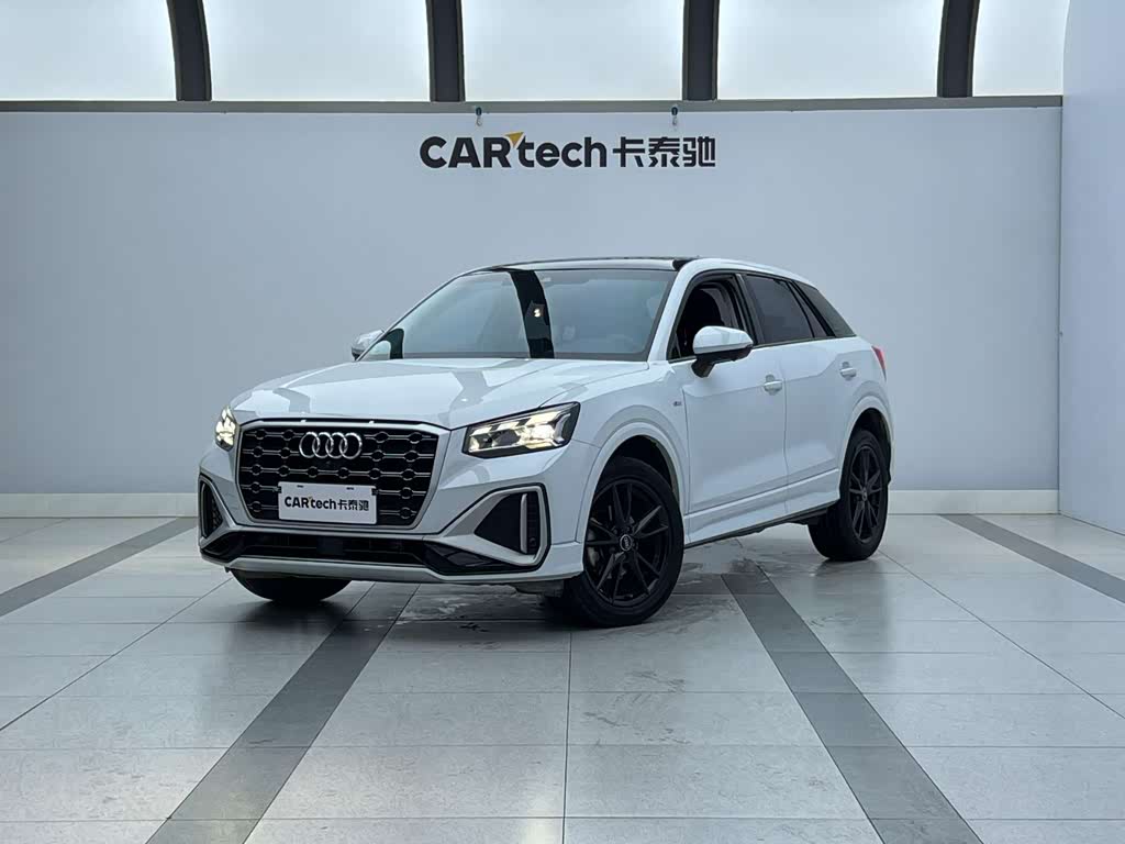 Audi Q2L