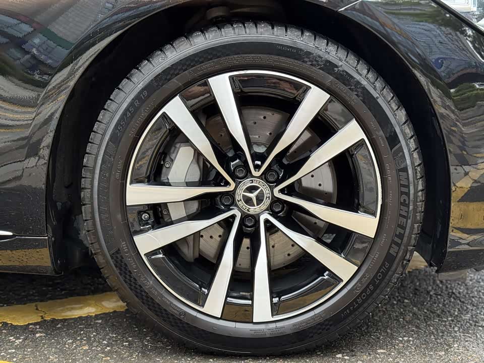 Mercedes-Benz S-class Mercedes-Benz S-class