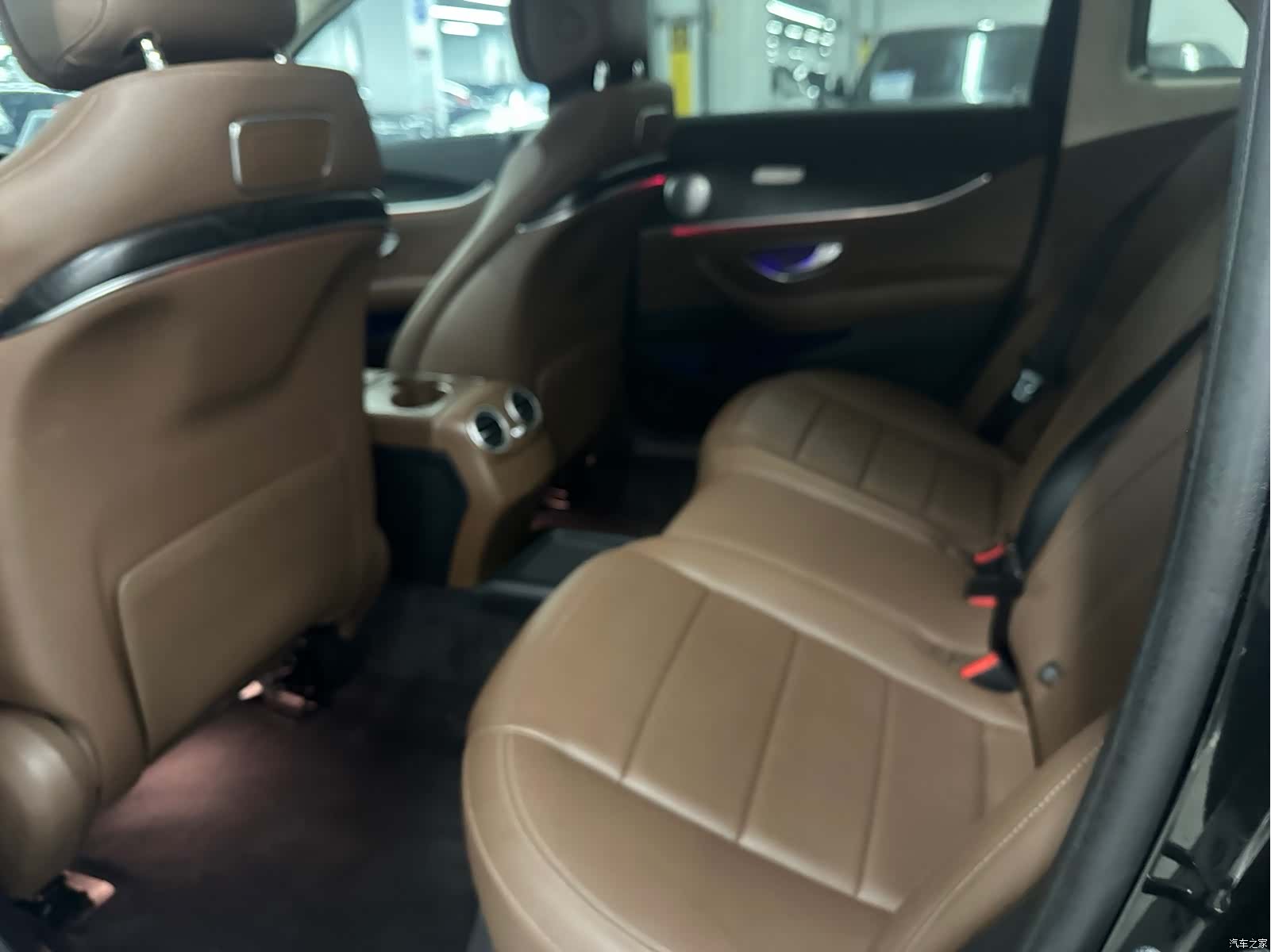 Mercedes-Benz E-Class, 2019 11