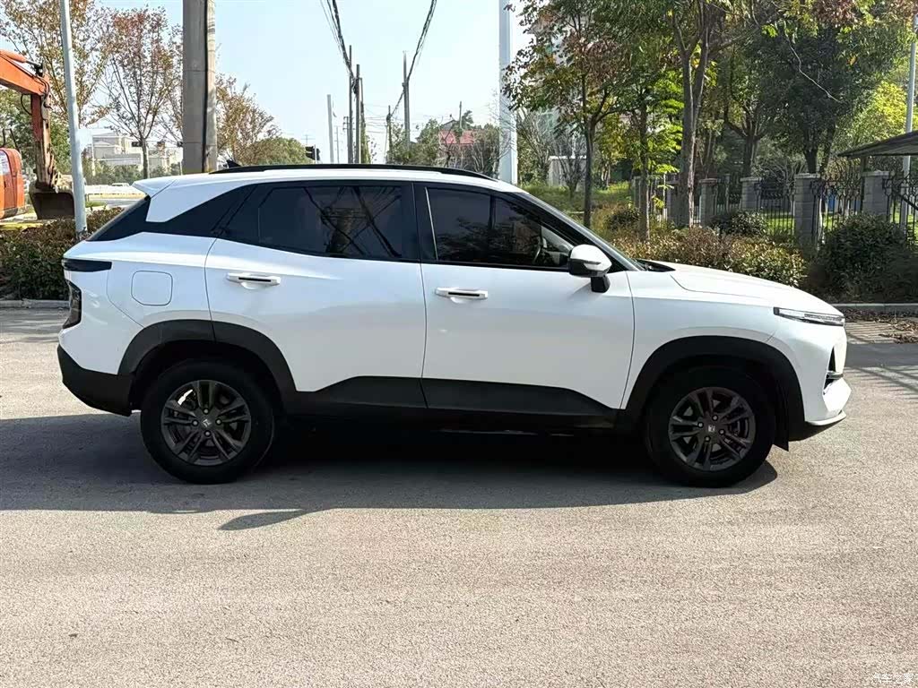 Wuling RS-3, 2021 7