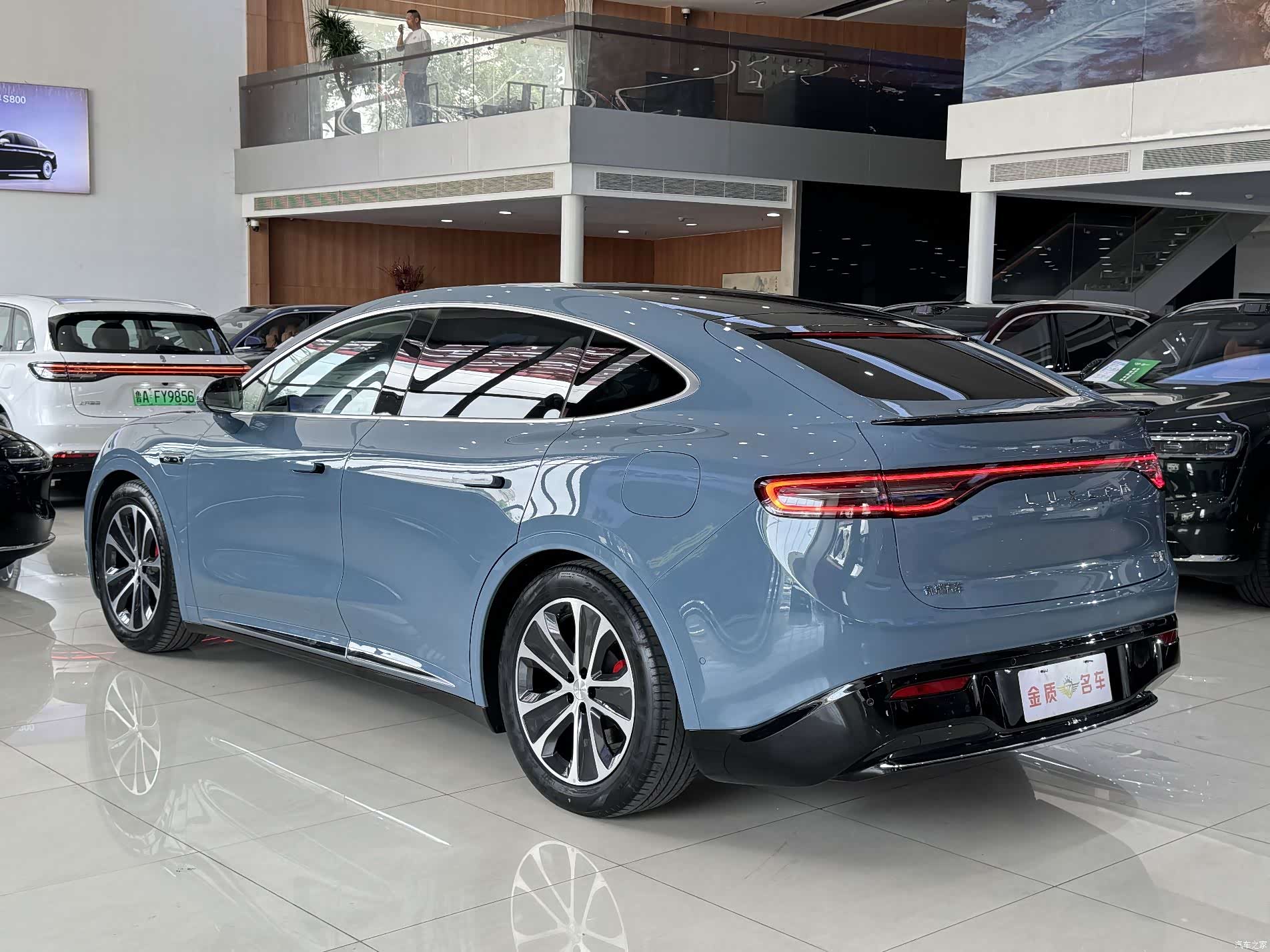 Luxeed R7, 2024 14