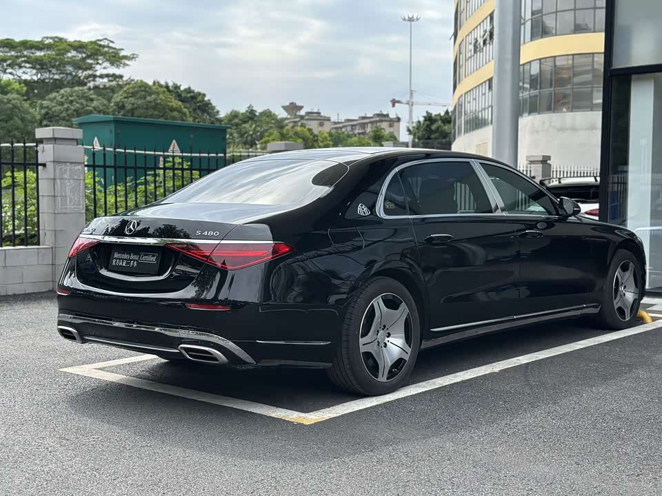 Mercedes-Benz Maybach S-class