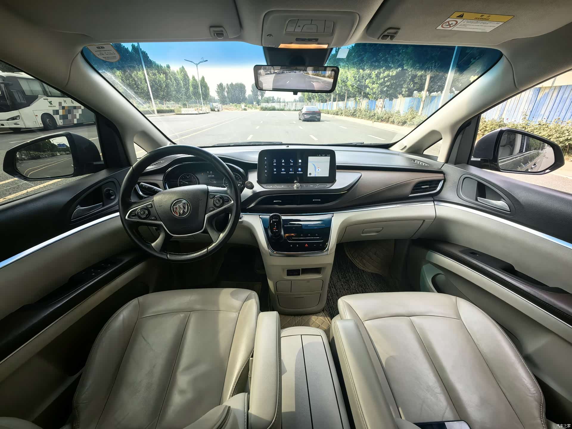 Buick GL8, 2020 6