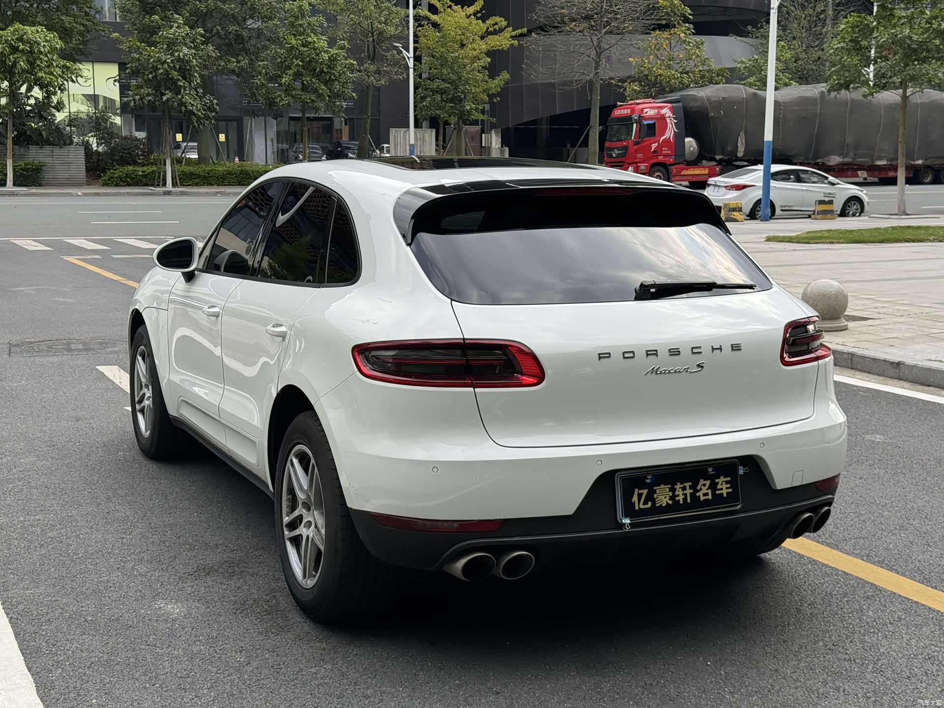 Porsche Macan, 2015 7