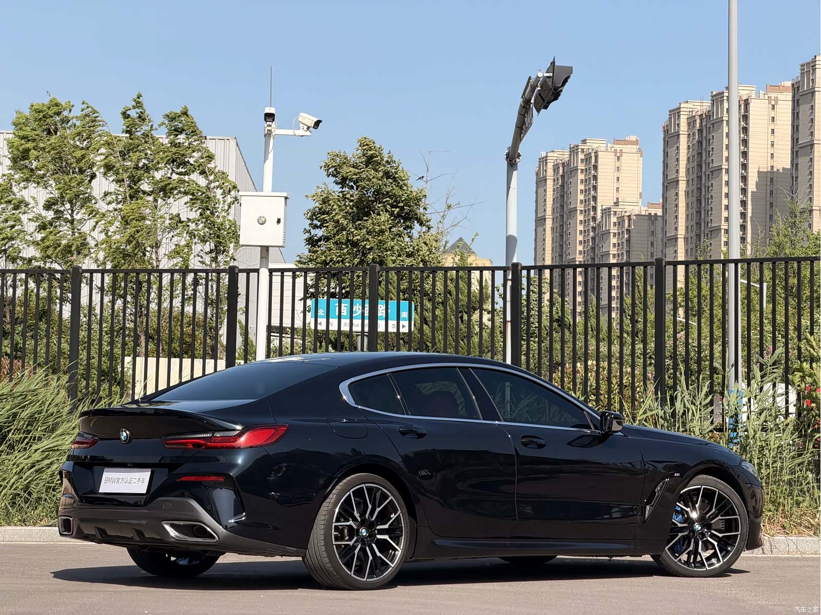 BMW 8 Series, 2024 23