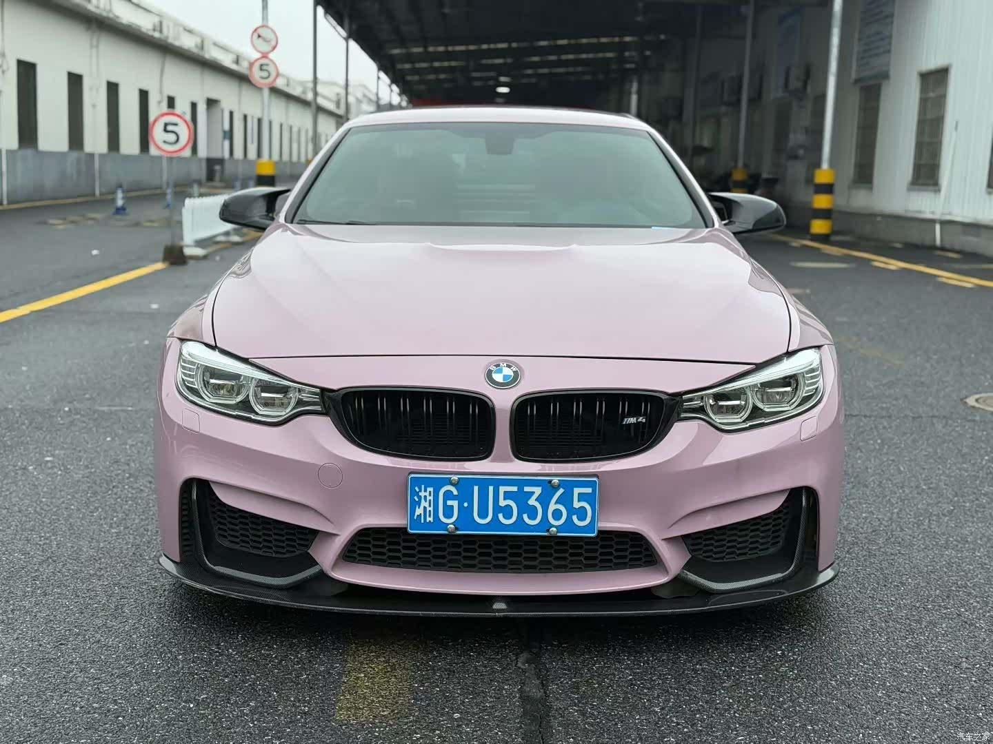 BMW M4, 2017 2