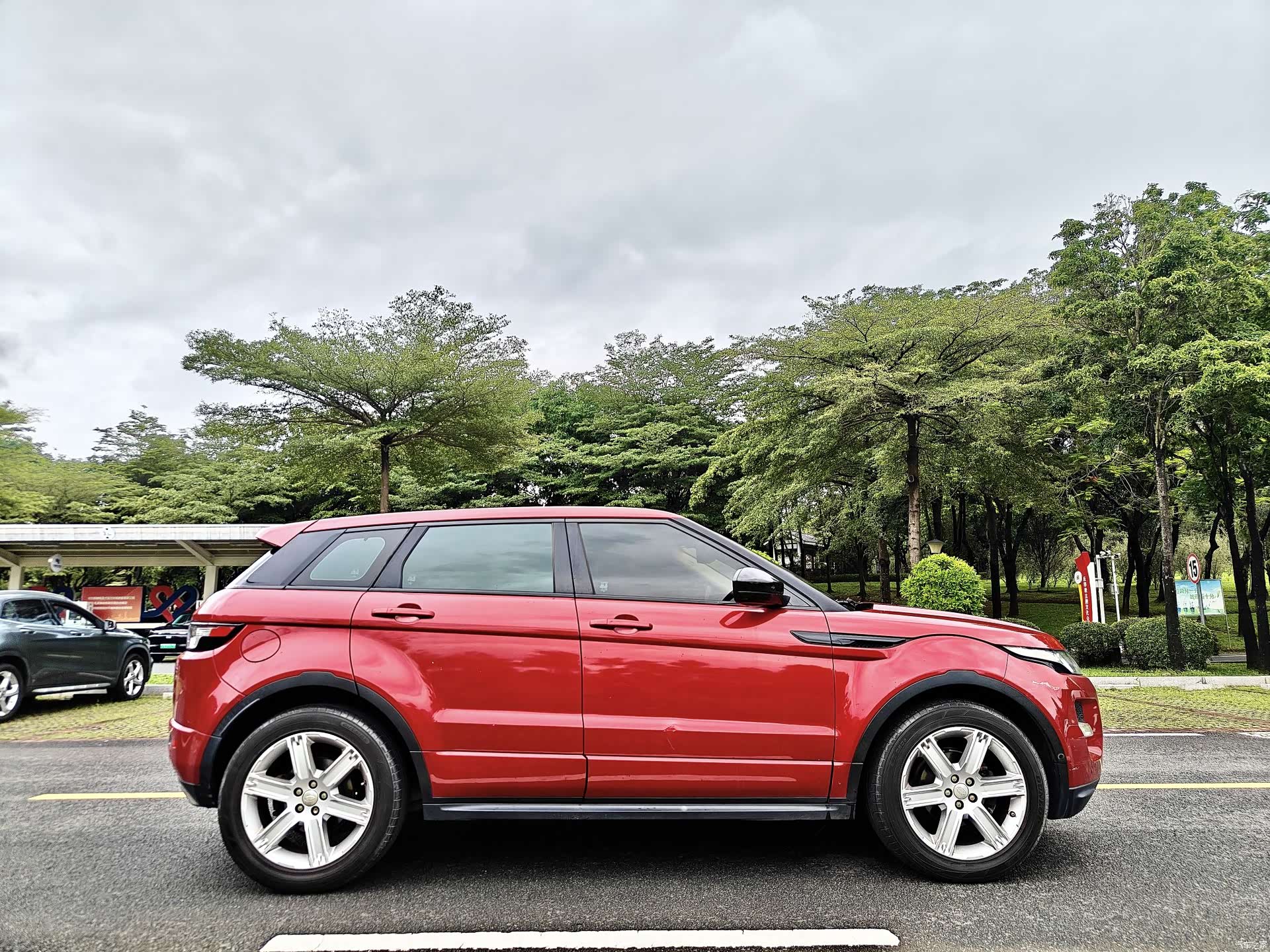 Land Rover Range Rover, 2015 8