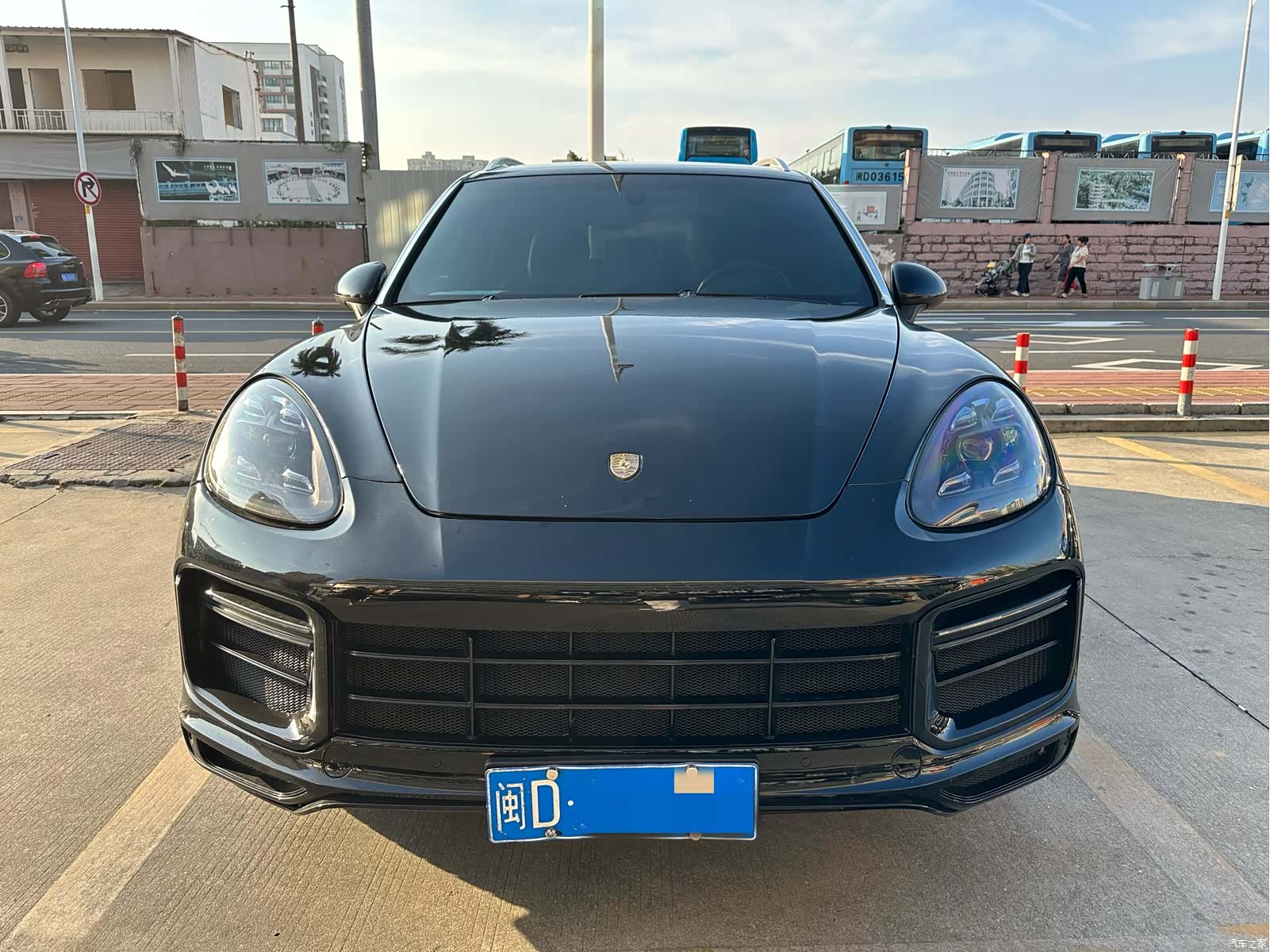 Porsche Cayenne, 2011 1