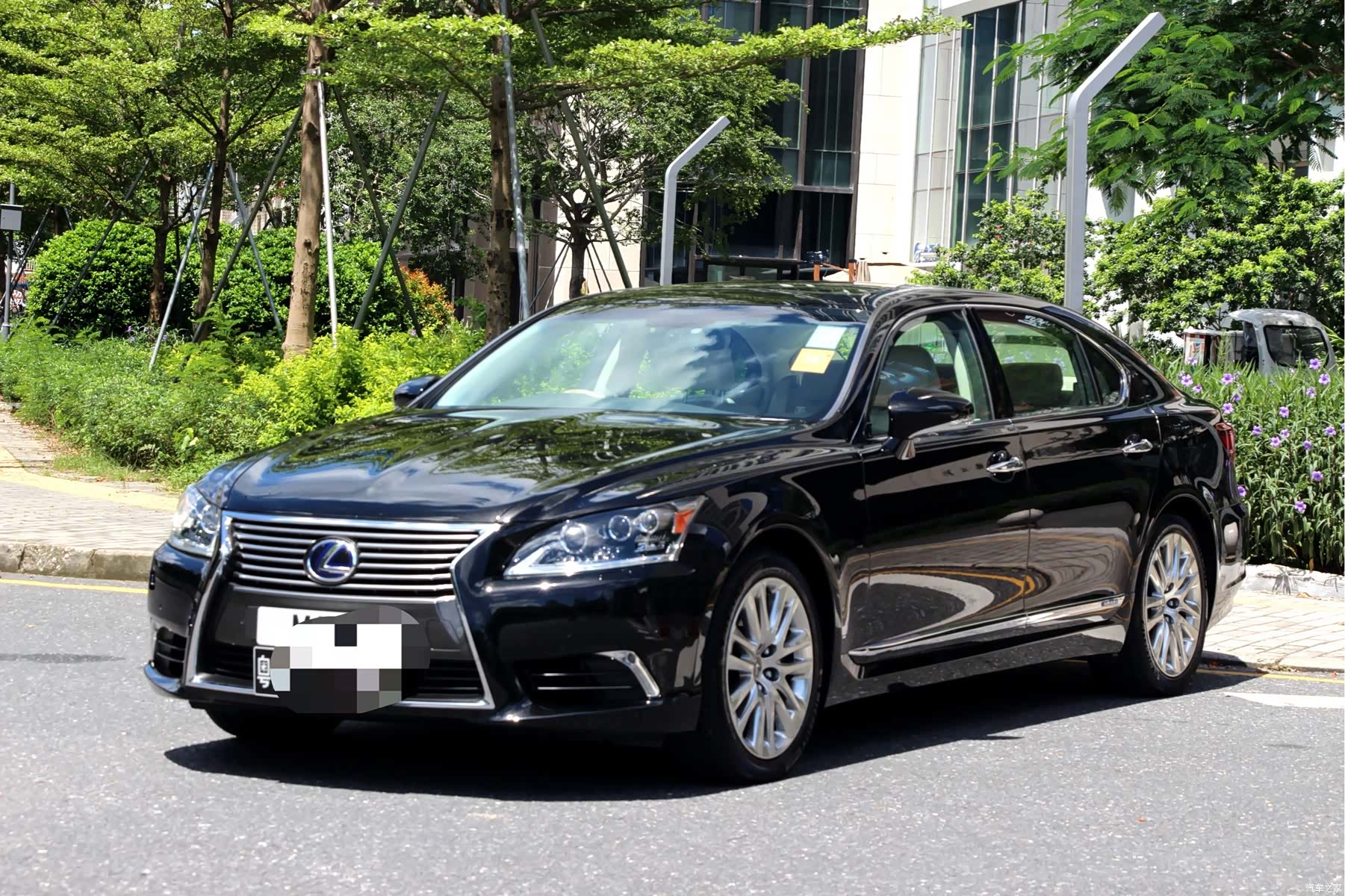 Lexus LS, 2015 2