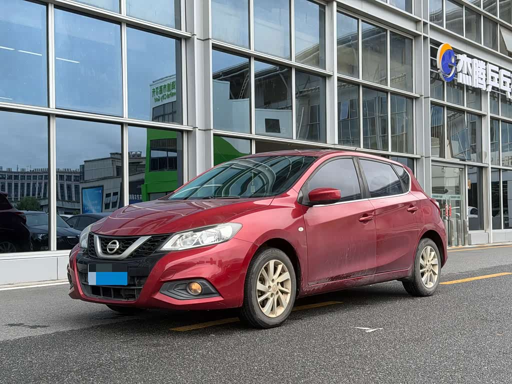 Nissan TIIDA