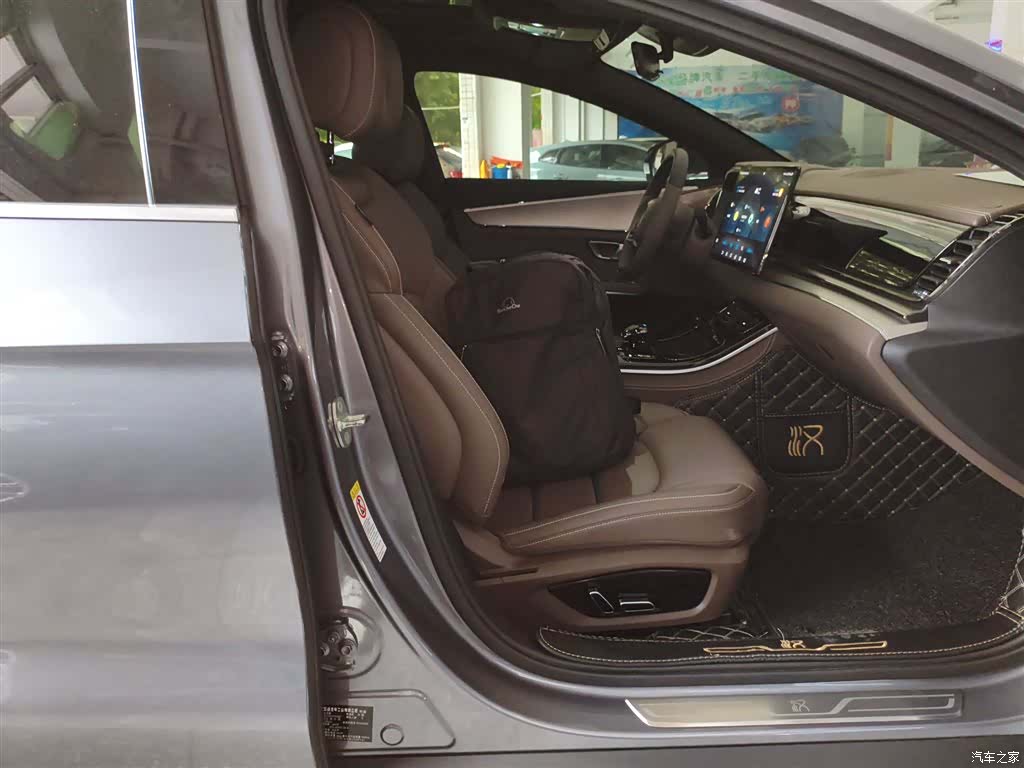 BYD Han, 2021 18