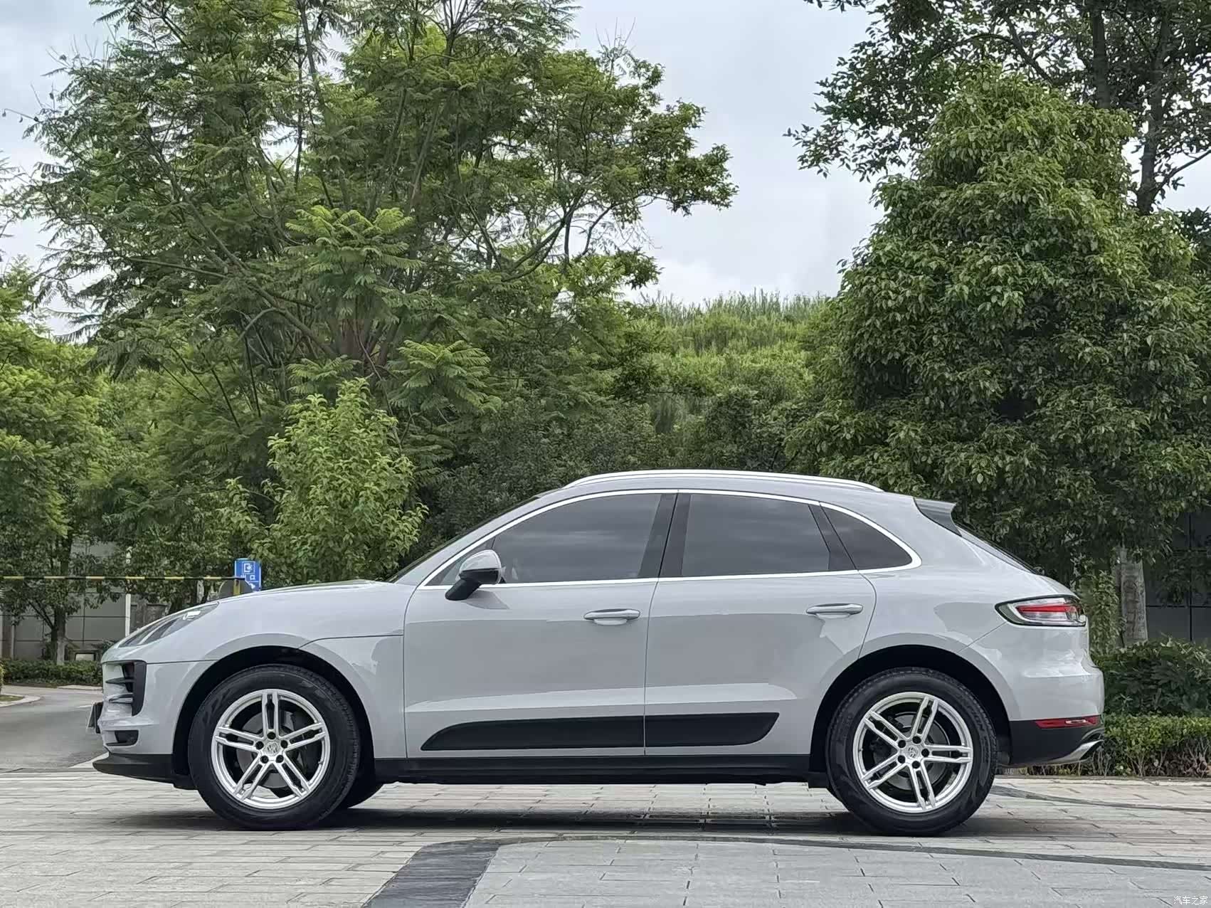 Porsche Macan, 2019 10