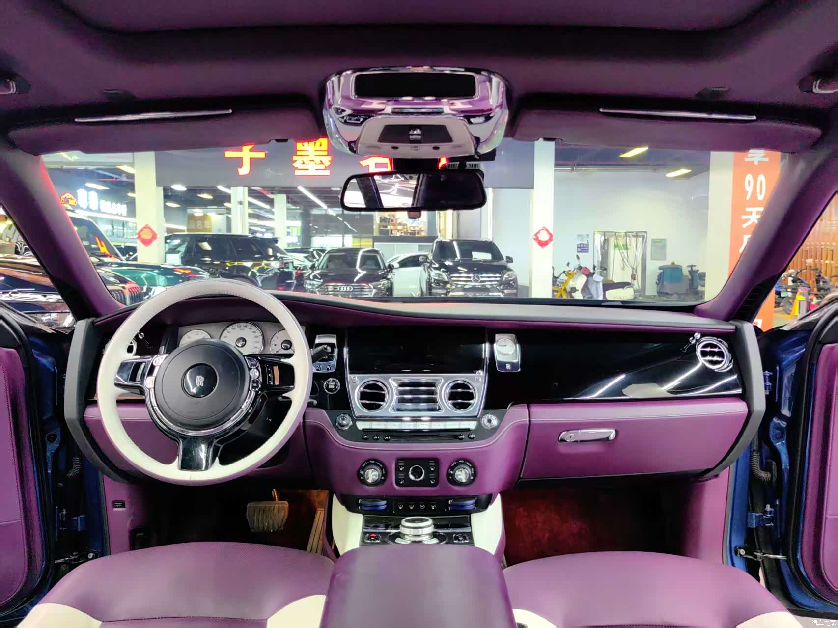 Rolls-Royce Ghost, 2015 все фото