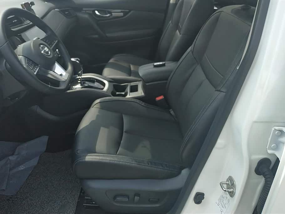 Nissan Qijun Nissan Qijun